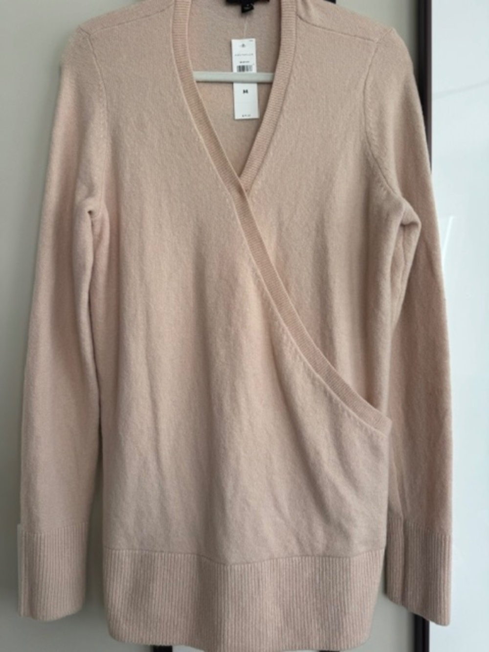 NWT Ann Taylor Heather Beige Surplice Wrap Pullover Sweater – Size M – MS